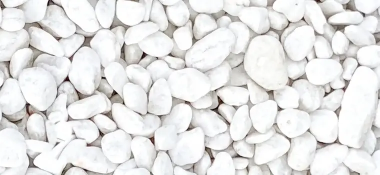 白玉砂利