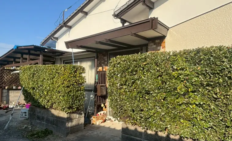 家の生け垣